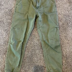High-Rise Olive Green Women's Cargo Jeans